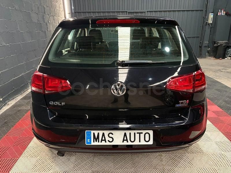 Usado VW Golf VII Advance 105 CV (77 kW) 2013 Negro Berlina