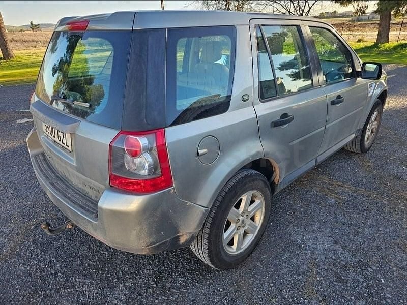 Usado Land Rover Freelander 2 150 CV (110 kW) 2010 Blanco SUV