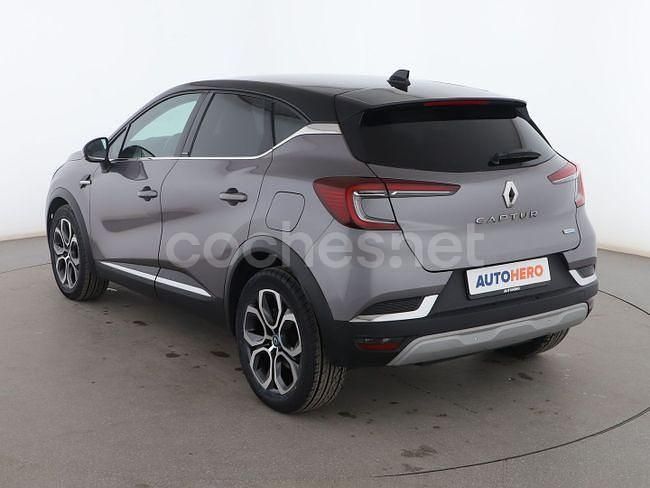 Usado Renault Captur Zen 160 CV (117 kW) 2020 Gris SUV