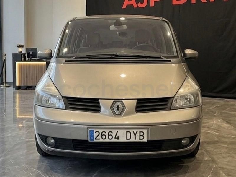 Usado Renault Espace Expression 120 CV (88 kW) 2006 Beige Monovolumen