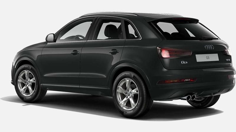 Usado Audi Q3 Sport 150 HP (110 kW) 2018 Cinzento SUV