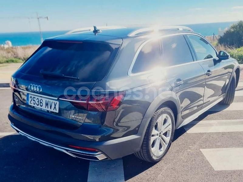 Usado Audi A4 Allroad 204 CV (150 kW) 2023 Gris / plata Familiar