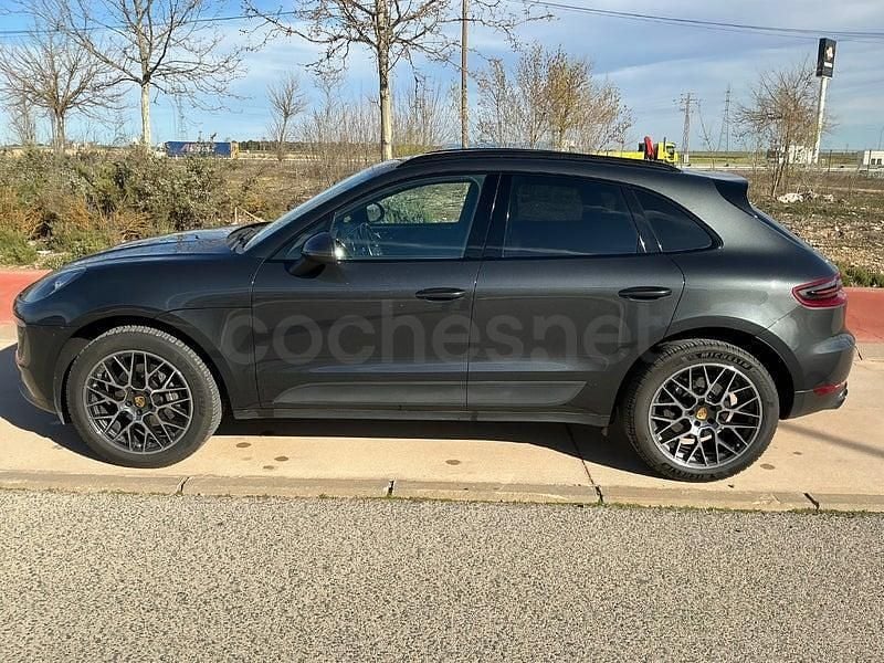 Używany Porsche Macan 245 KM (180 kW) 2018 Czarny SUV