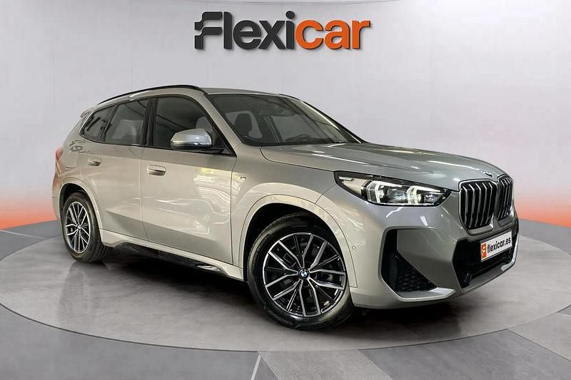 Beige Usado 2024 BMW X1 xLine SUV | 38.990 € - Imagen 1/4