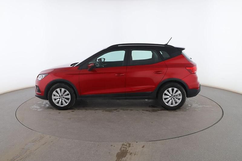 Usado Seat Arona Style 110 CV (80 kW) 2021 Rojo SUV