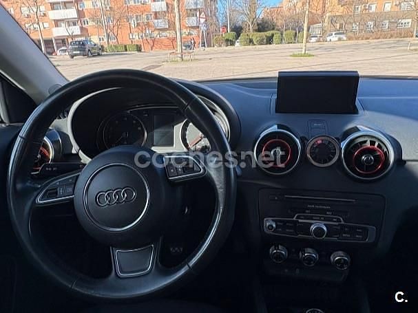Usado Audi A1 Sportback 125 CV (91 kW) 2017 Negro Utilitario
