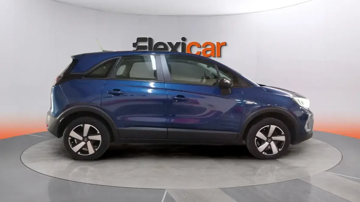 Usado Opel Crossland Edition 110 CV (80 kW) 2021 Azul SUV