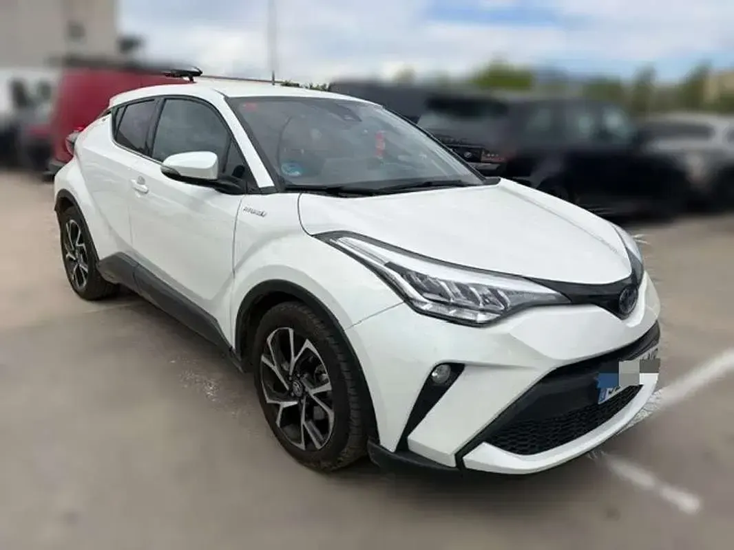 Usado Toyota C-HR+ Advance 152 CV (111 kW) 2021 Blanco SUV