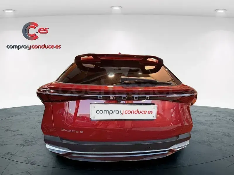 Usado Omoda 5 147 CV (108 kW) 2025 Rojo SUV