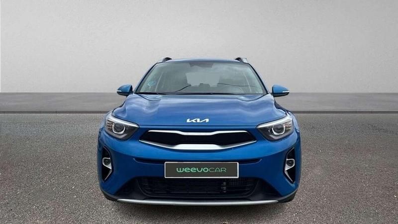 Usado Kia Stonic 101 CV (74 kW) 2025 Negro SUV