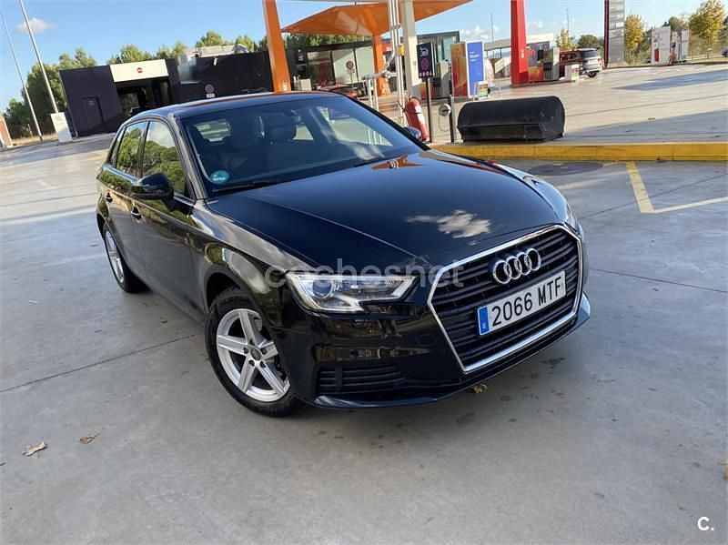 Negro Usado 2017 Audi A3 Berlina | 11.455 € (Buen precio) - Imagen 1/4