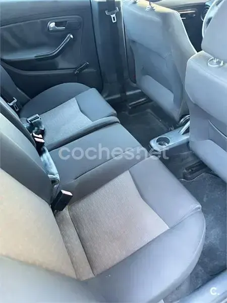 Usado Seat Ibiza 110 CV (80 kW) 2003 Negro Utilitario