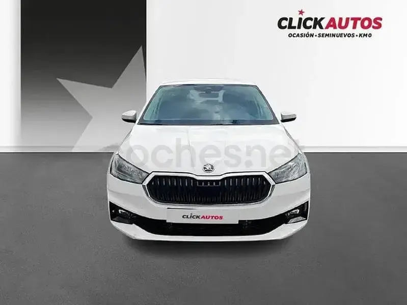 Usado Skoda Fabia Selection 115 CV (84 kW) 2026 Blanco Utilitario