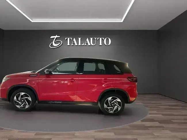 Nuevo Suzuki Vitara 110 CV (80 kW) 2025 Rojo SUV