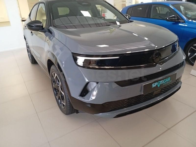 Nuevo Opel Mokka 146 CV (107 kW) 2025 Gris / plata SUV