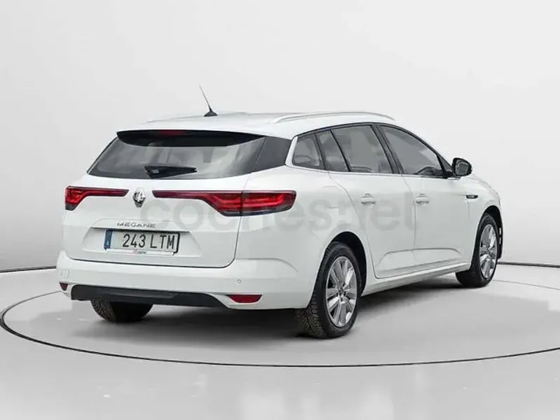 Usado Renault Mégane GrandTour Zen 115 CV (84 kW) 2021 Blanco Familiar