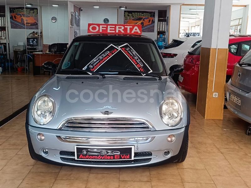 Gris / plata Usado 2006 Mini Cooper Utilitario | 3390 € (Un poco caro) - Imagen 1/4