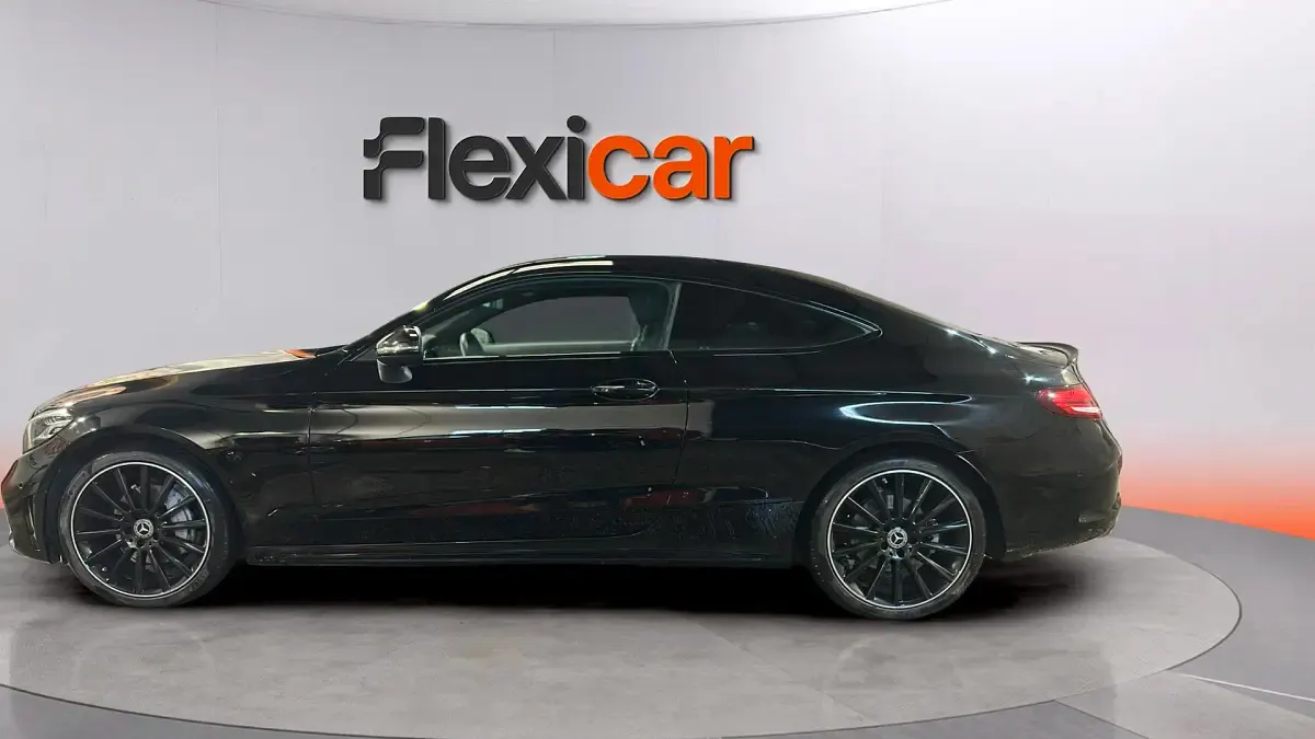 Usado Mercedes C200 184 CV (135 kW) 2022 Negro Coupe