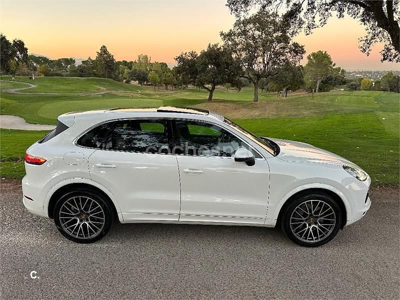 Blanco Usado 2019 Porsche Cayenne S SUV | 49.950 € - Imagen 1/4