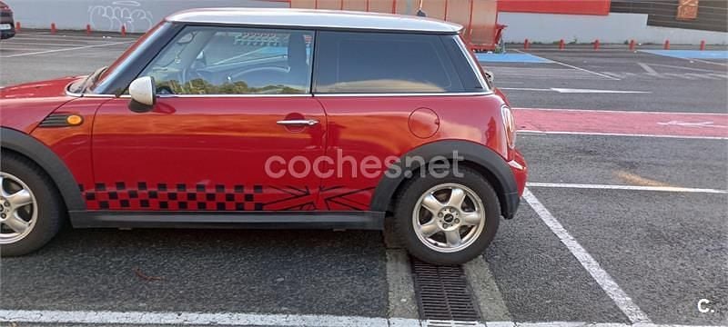 Usado Mini Cooper 156 CV (114 kW) 2024 Rojo Utilitario