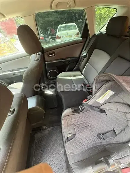 Usado Mazda 3 Active 143 CV (105 kW) 2007 Negro Berlina