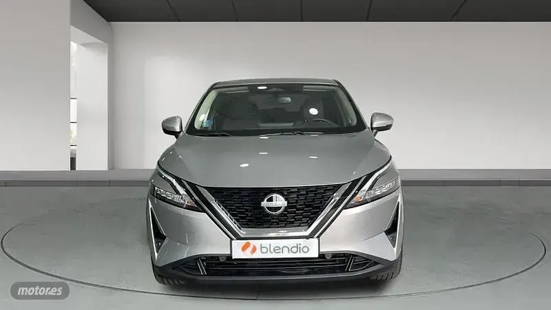 Usado Nissan Qashqai N-Connecta 140 CV (102 kW) 2024 Plateado SUV