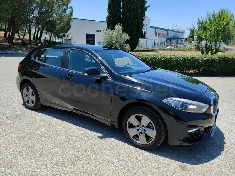 Usado BMW 116 116 CV (85 kW) 2020 Negro Utilitario