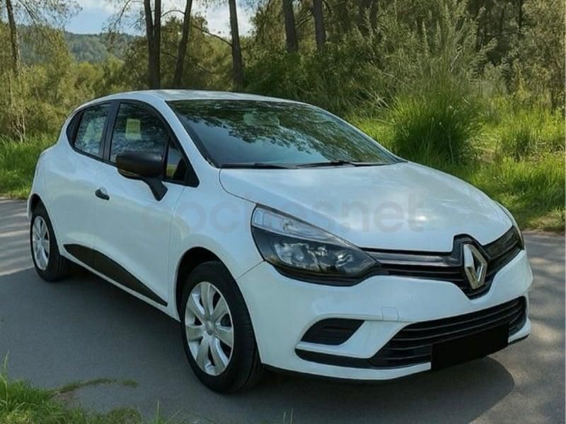 Usado Renault Clio IV Life 75 CV (55 kW) 2017 Blanco Berlina