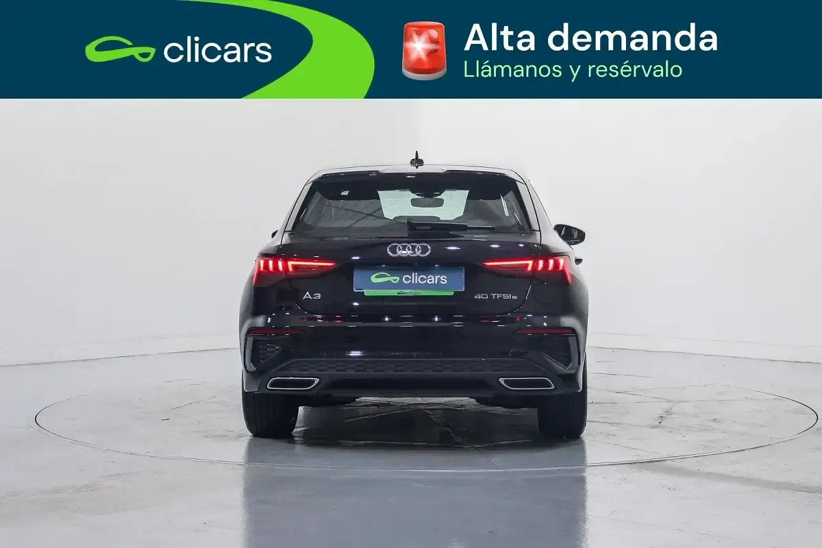 Usado Audi A3 Sportback e-tron Advanced 150 CV (110 kW) 2022 Negro Utilitario