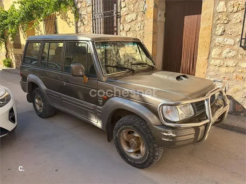 Usado Galloper Exceed 105 CV (77 kW) 1999 Verde SUV