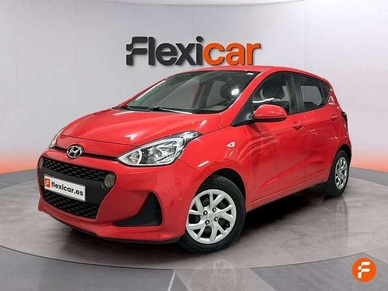 Usado Hyundai i10 GO! 67 CV (49 kW) 2019 Rojo Utilitario