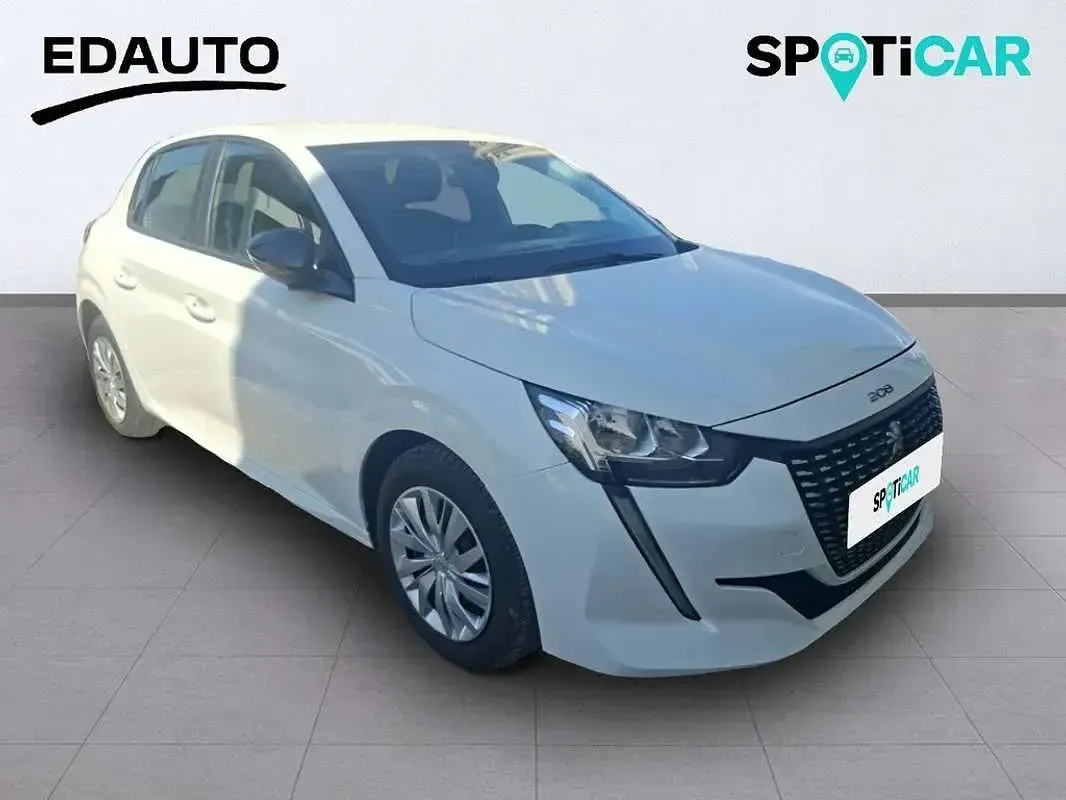 Usado Peugeot 208 Active 102 CV (75 kW) 2022 Blanco Utilitario