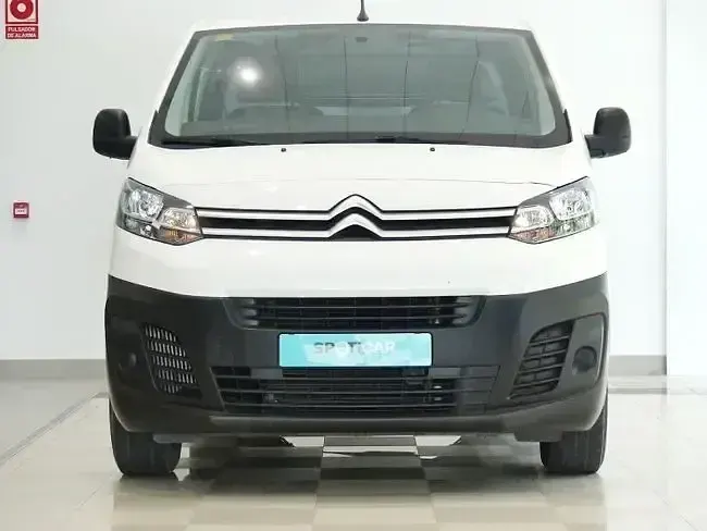 Usado Citroën Jumpy Comfort 122 CV (89 kW) 2018 Blanco Monovolumen