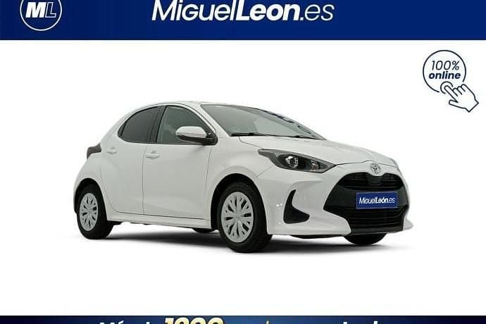 Usado Toyota Yaris Edition 125 CV (91 kW) 2022 Blanco Utilitario