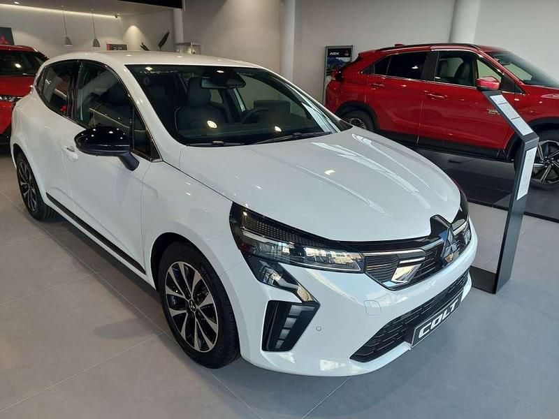 Nuevo Mitsubishi Colt 91 CV (66 kW) 2025 Blanco Utilitario