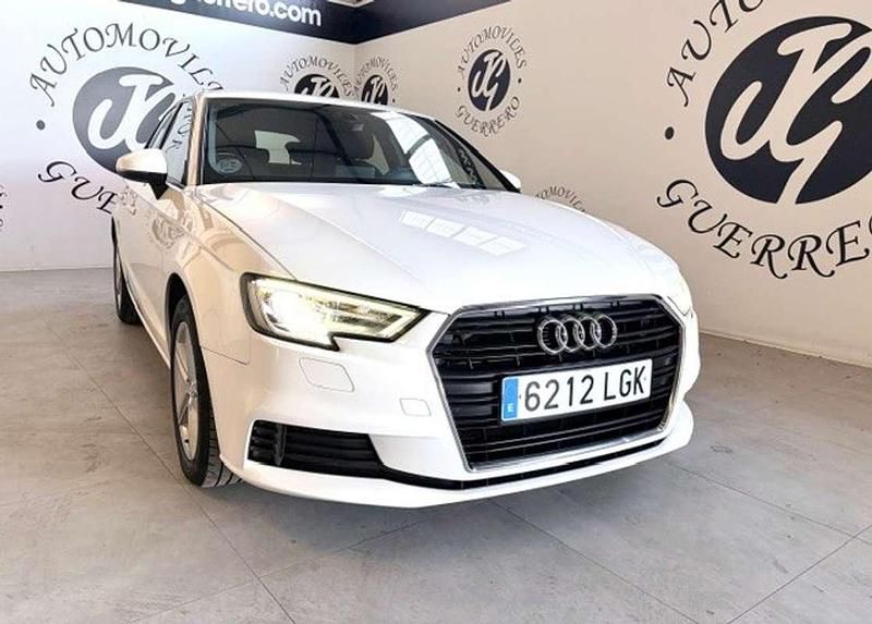 Usado Audi A3 Sportback 116 CV (85 kW) 2020 Blanco Utilitario