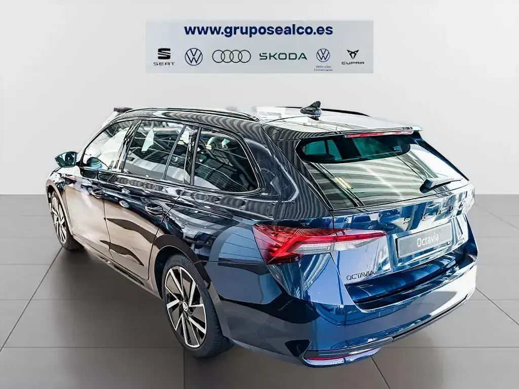 Novo Skoda Octavia SportLine 150 HP (110 kW) 2026 Azul Carrinha