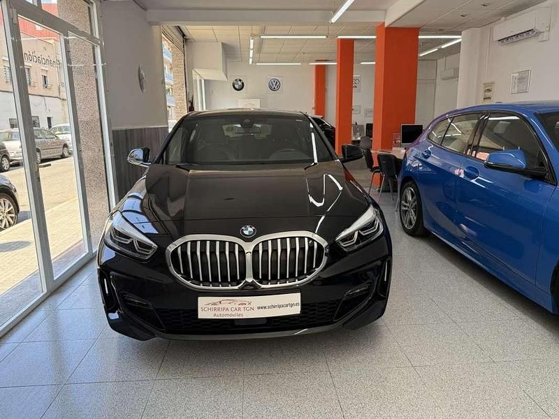 Usado BMW 116 M Sport 136 CV (100 kW) 2022 Negro Utilitario