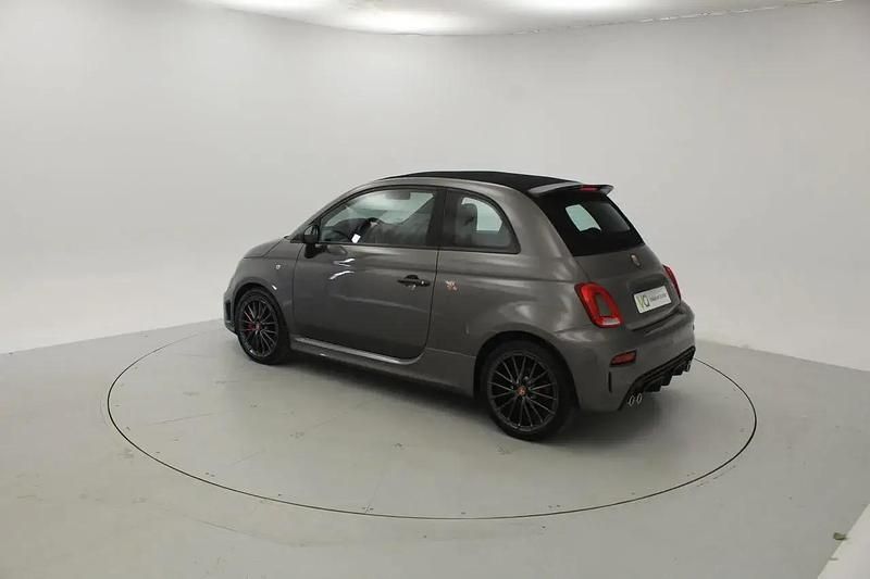Usado Abarth 595 180 CV (132 kW) 2023 Gris Utilitario