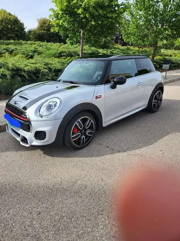 Usado Mini John Cooper Works 231 CV (169 kW) 2017 Gris Utilitario