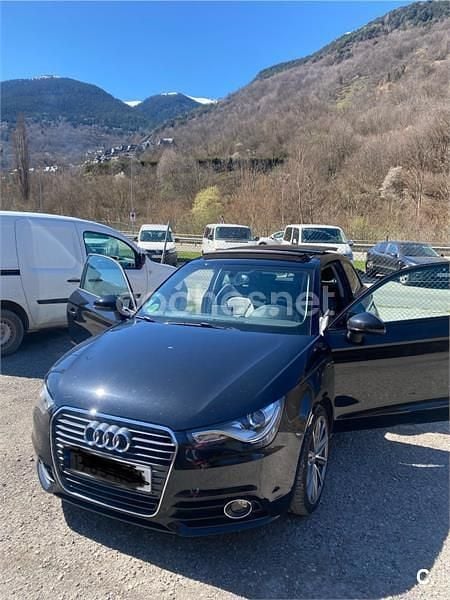 Usado Audi A1 Ambition 122 CV (89 kW) 2011 Negro Utilitario