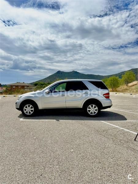 Usado Mercedes ML320 224 CV (164 kW) 2006 Gris / plata SUV