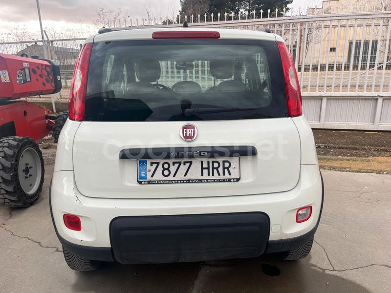 Usado Fiat Panda Trekking 75 HP (55 kW) 2013 Branco Citadino