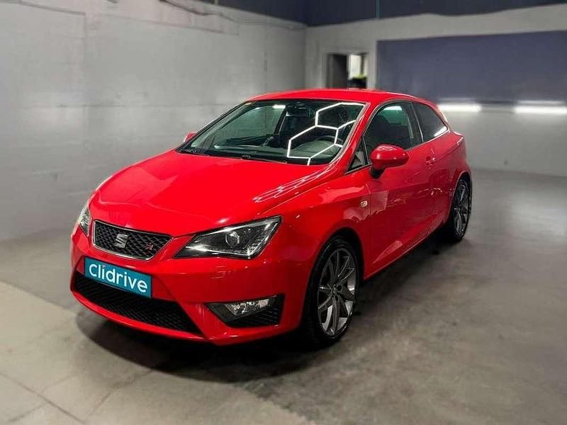 Usado Seat Ibiza SC FR 105 CV (77 kW) 2014 Rojo Utilitario