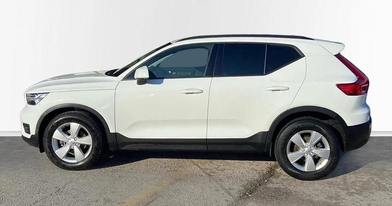 Usado Volvo XC40 Momentum 129 CV (94 kW) 2022 SUV