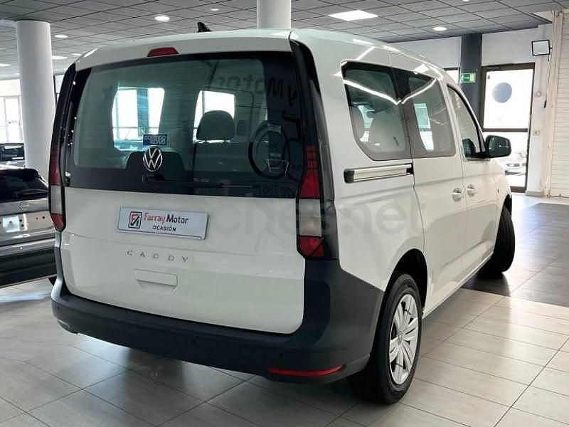 Usado VW Caddy 102 CV (75 kW) 2024 Blanco Monovolumen