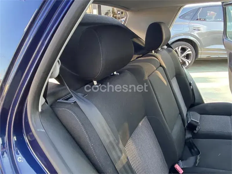 Usado VW Golf IV GTI 150 CV (110 kW) 2003 Azul Berlina