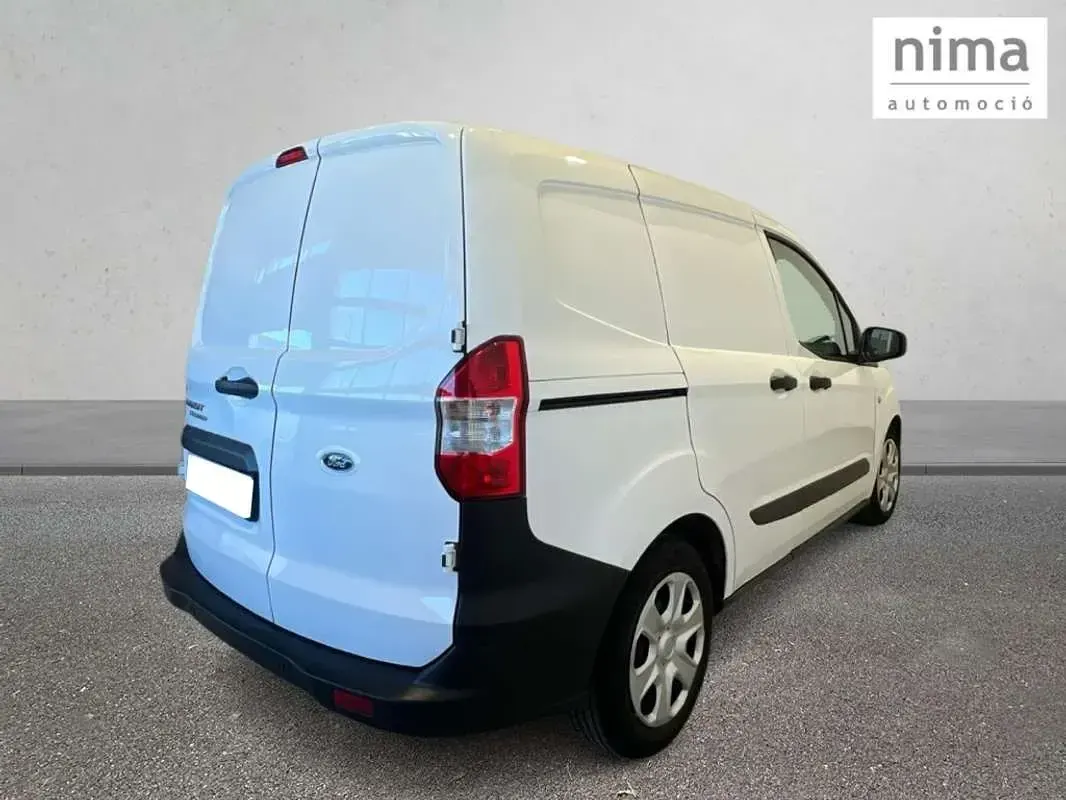 Usado Ford Transit Trend 101 CV (74 kW) 2023 Blanco Van