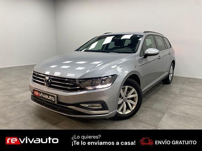 Gris / plata Usado 2021 VW Passat Business Familiar | 18.990 € (Precio justo) - Imagen 1/4