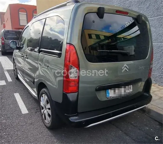 Usado Citroën Berlingo XTR 90 CV (66 kW) 2010 Verde Monovolumen